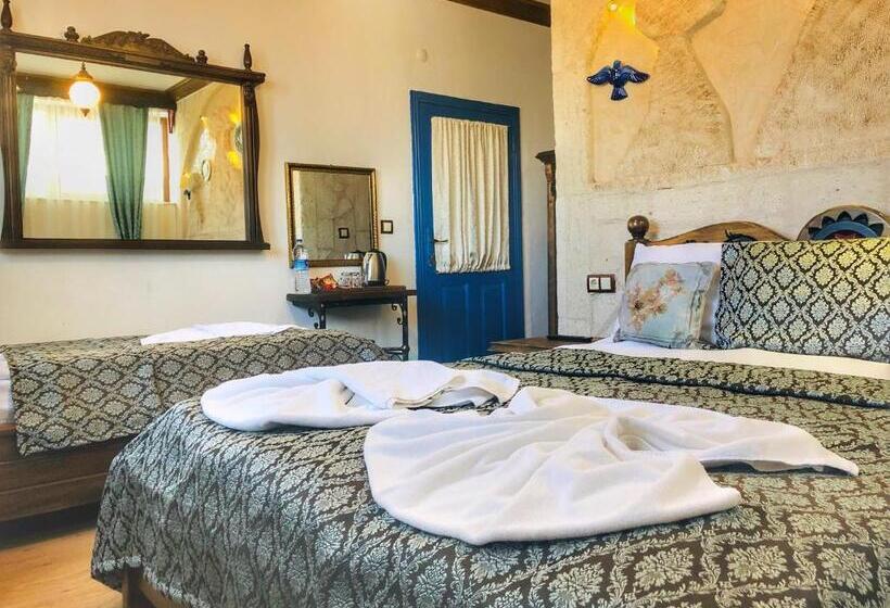 ホテル Mirzade Konak