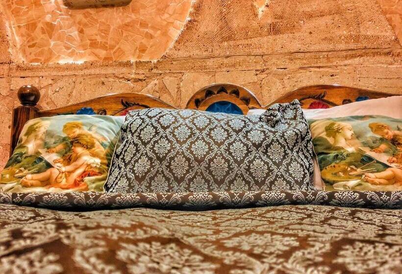 ホテル Mirzade Konak