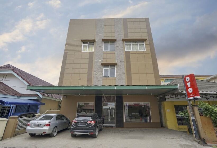 فندق Oyo 2255 Triantama