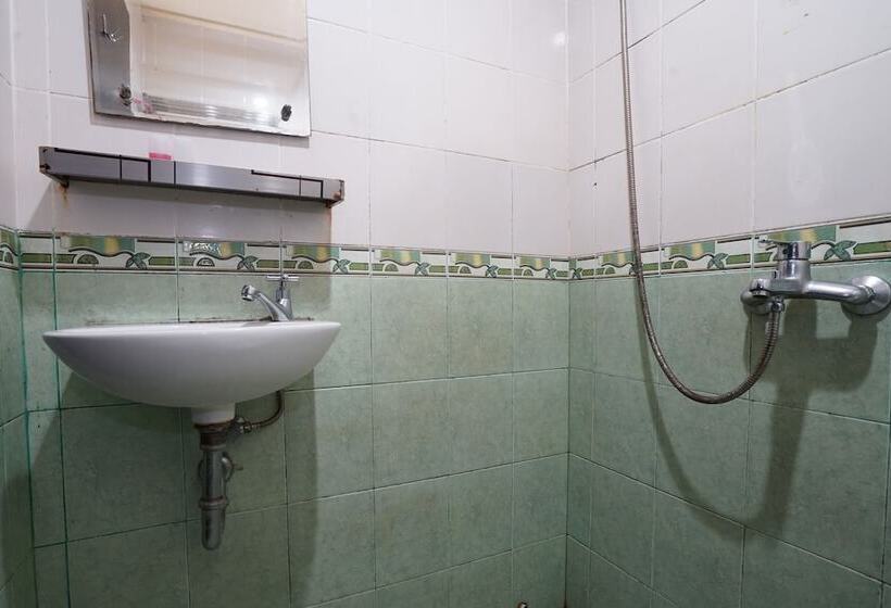 فندق Oyo 2255 Triantama