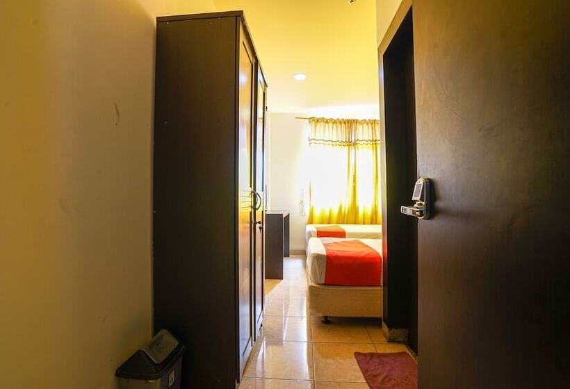 فندق Oyo 2255 Triantama