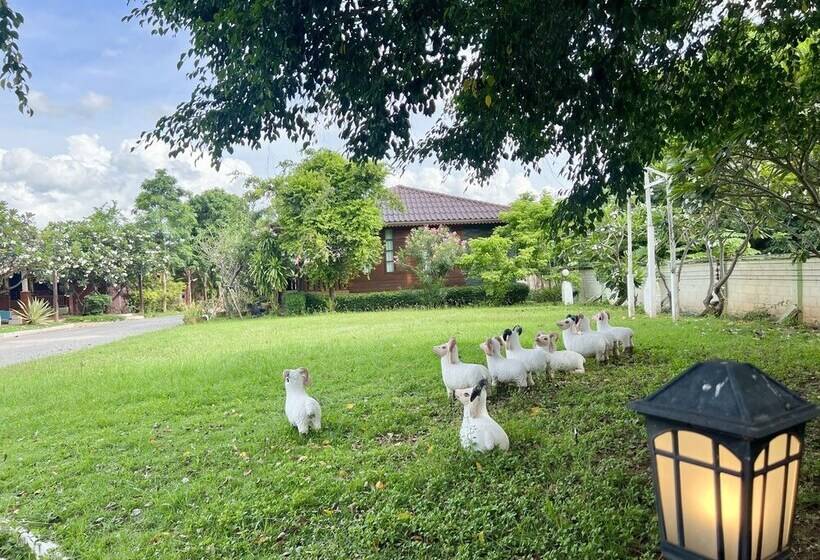 호텔 Phupha Inn Resort