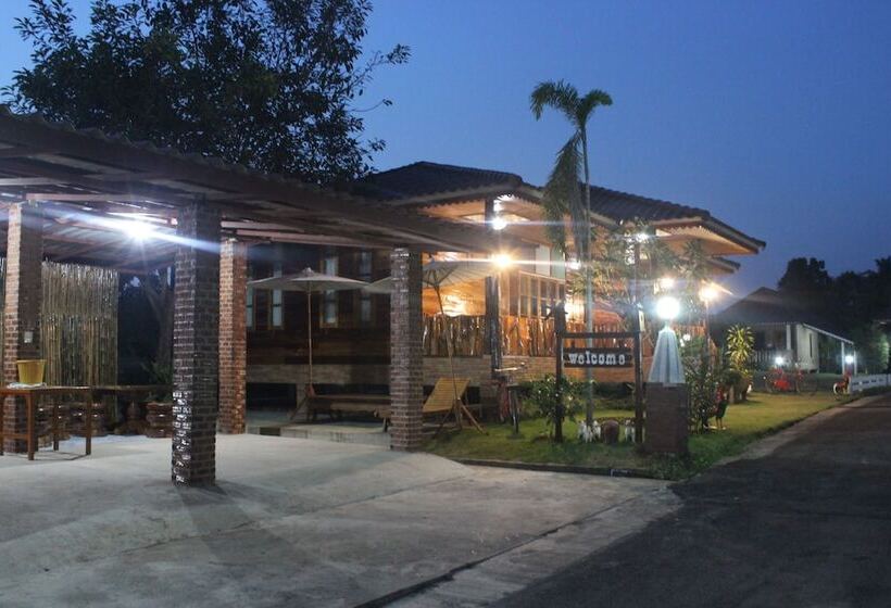 호텔 Phupha Inn Resort