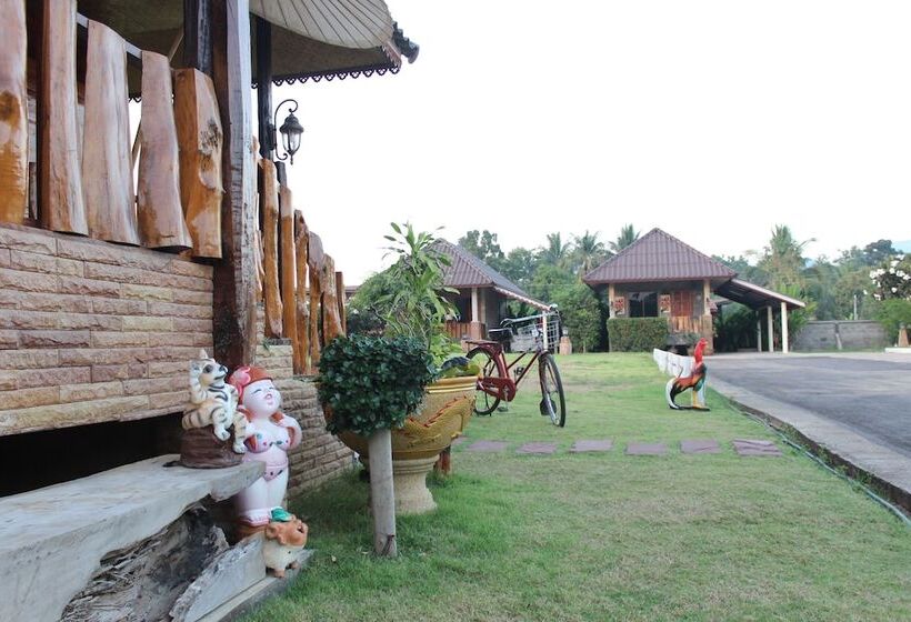 호텔 Phupha Inn Resort