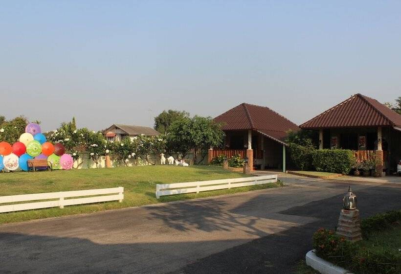 호텔 Phupha Inn Resort
