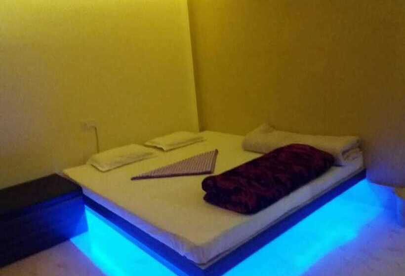 فندق Resort Jayanti Hills Jungle Camp