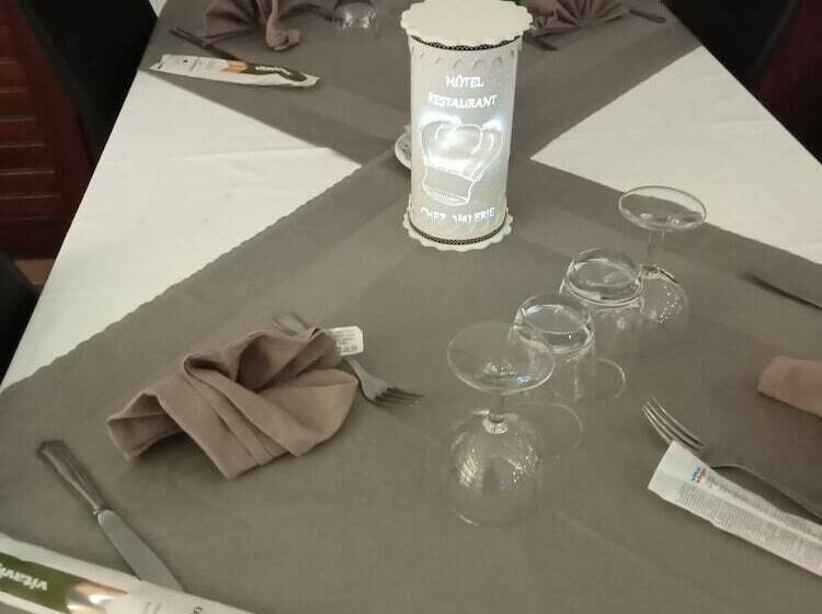 ホテル Restaurant Chez Valerie