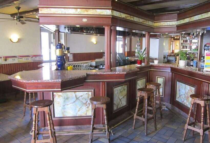 ホテル Restaurant Chez Valerie