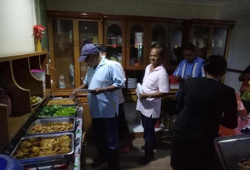 בית מלון כפרי Super 888