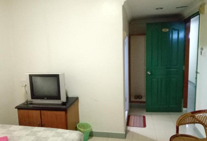 בית מלון כפרי Super 888