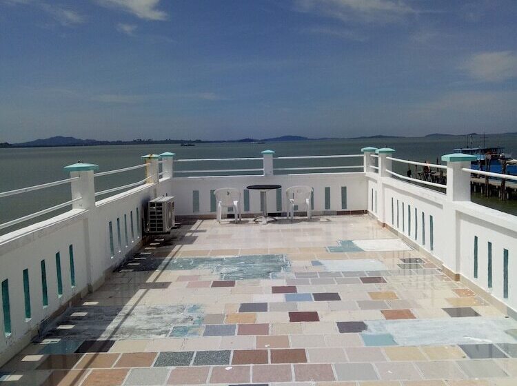 בית מלון כפרי Super 888