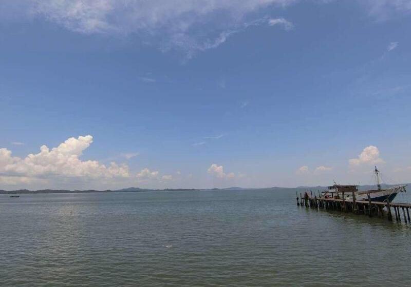 בית מלון כפרי Super 888