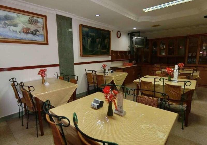 בית מלון כפרי Super 888