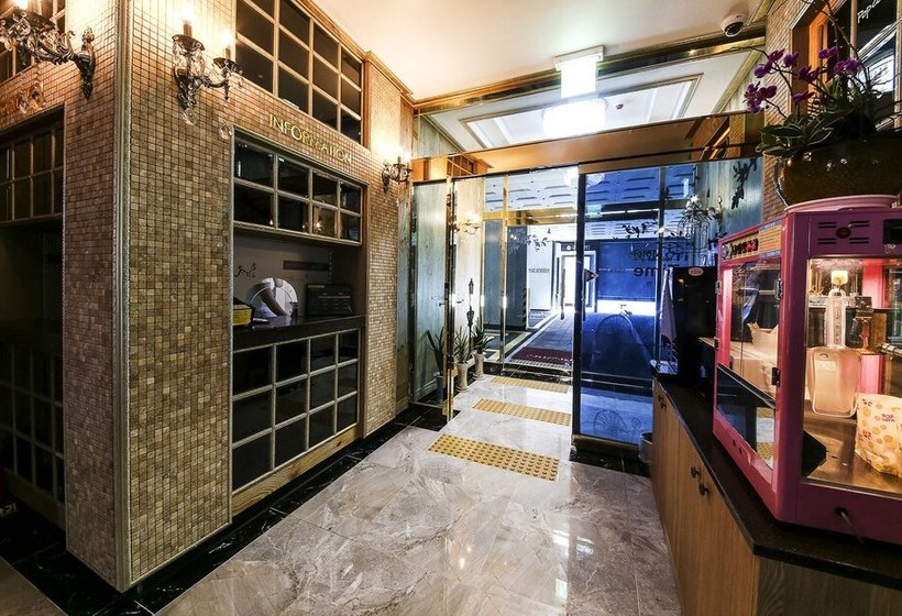 בית מלון כפרי Time