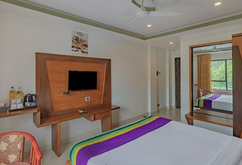 فندق Treebo Premium Palmyra Milford, 2 Km From Alleppey Beach