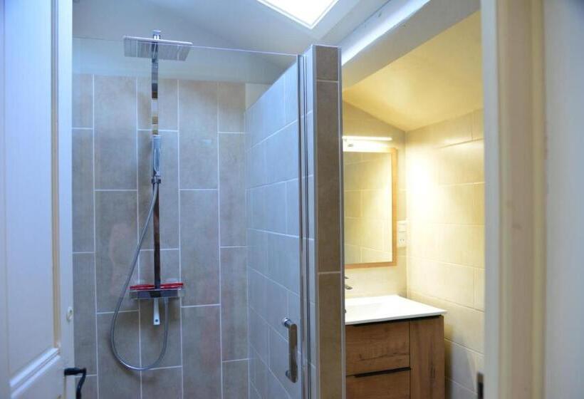 بنسيون Au Grand Bonheur