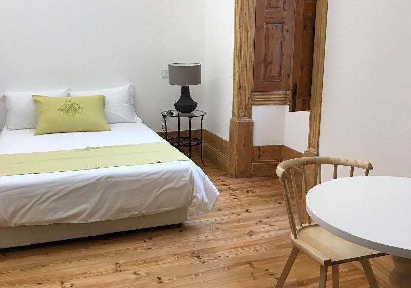 بنسيون Casa Da Praça Square Suites