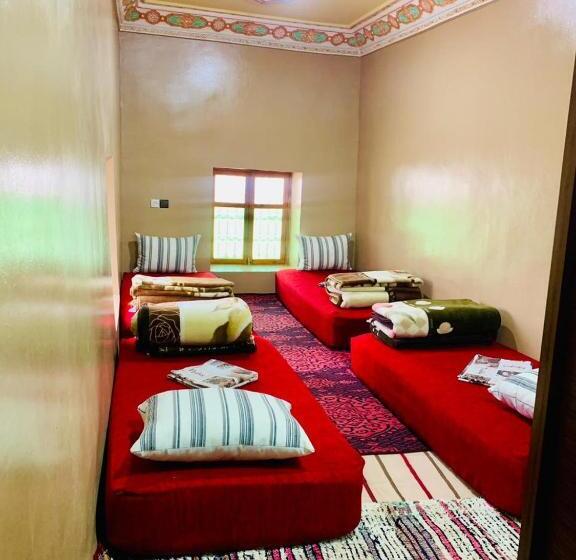 پانسیون Gîte Tawada