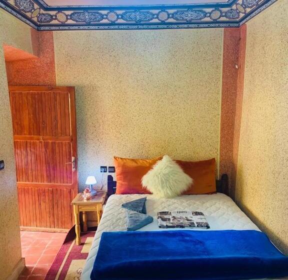 پانسیون Gîte Tawada