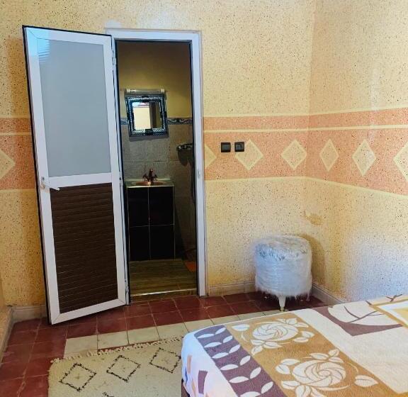 پانسیون Gîte Tawada