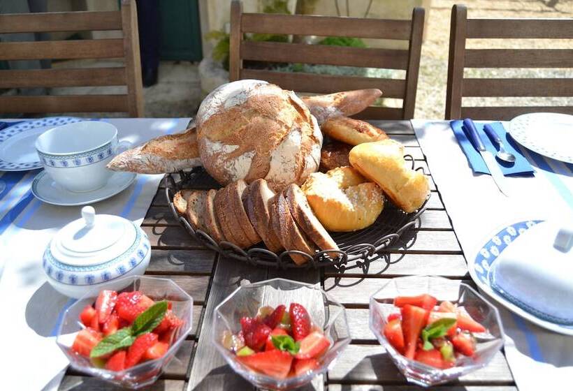 膳宿费 La Clef Des Champs