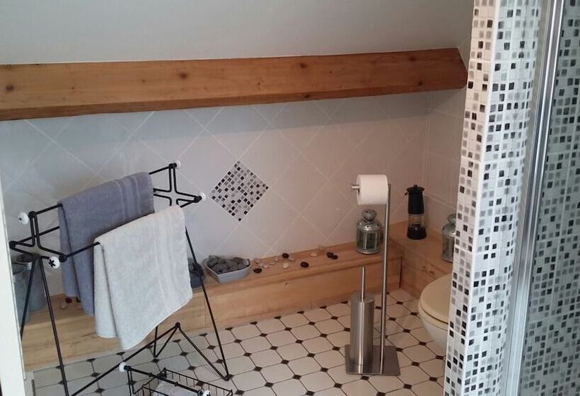 פנסיון Les Hauts Du Val  Chambres D Hotes