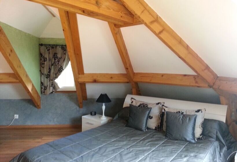 פנסיון Les Hauts Du Val  Chambres D Hotes