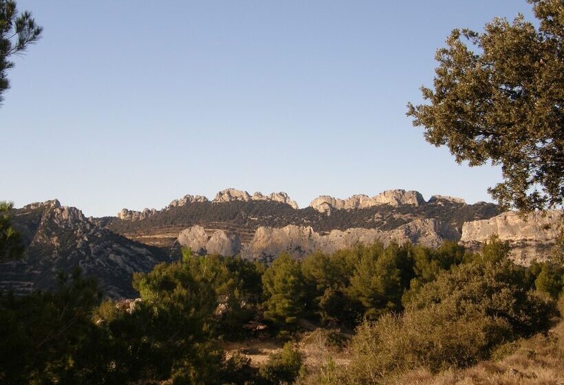 ペンション Mas De Carabelle