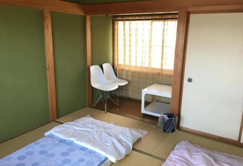 بنسيون Masugataya Ryokan