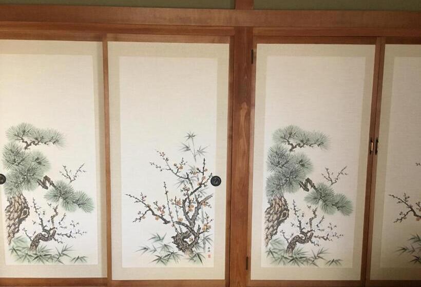 بنسيون Masugataya Ryokan