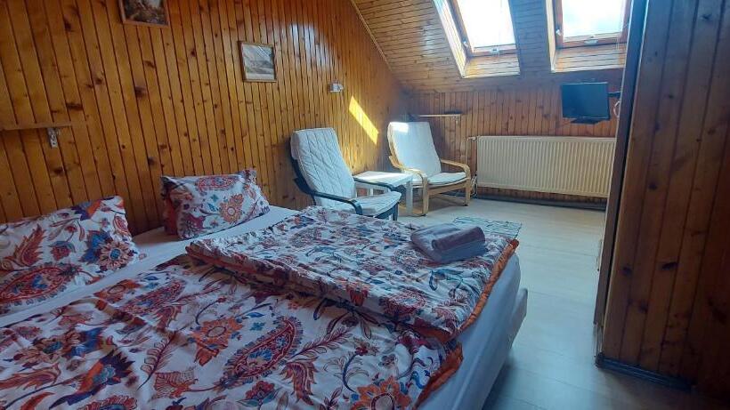 ペンション Penzion Na Navsi