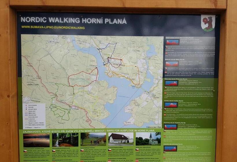 ペンション Penzion Na Navsi