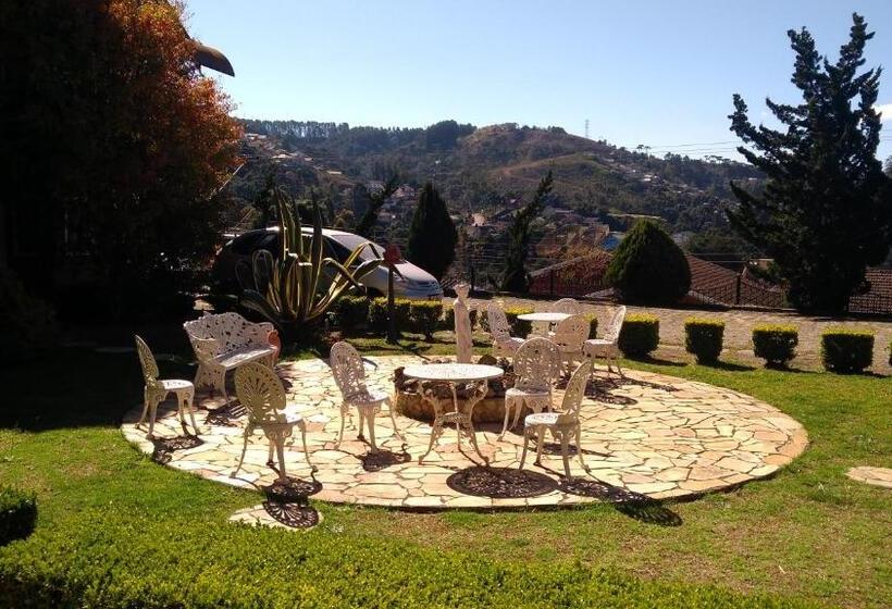 Пансион Pousada Valle Do Luar Campos Do Jordao