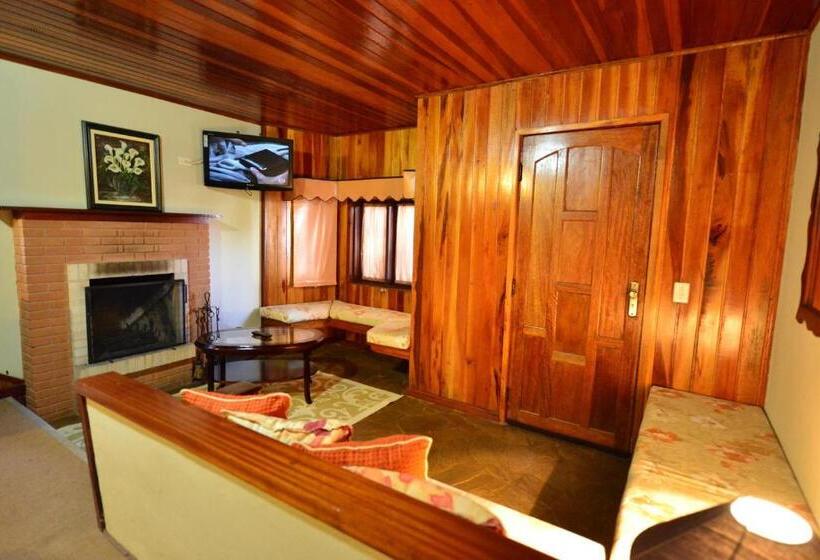 Пансион Pousada Valle Do Luar Campos Do Jordao