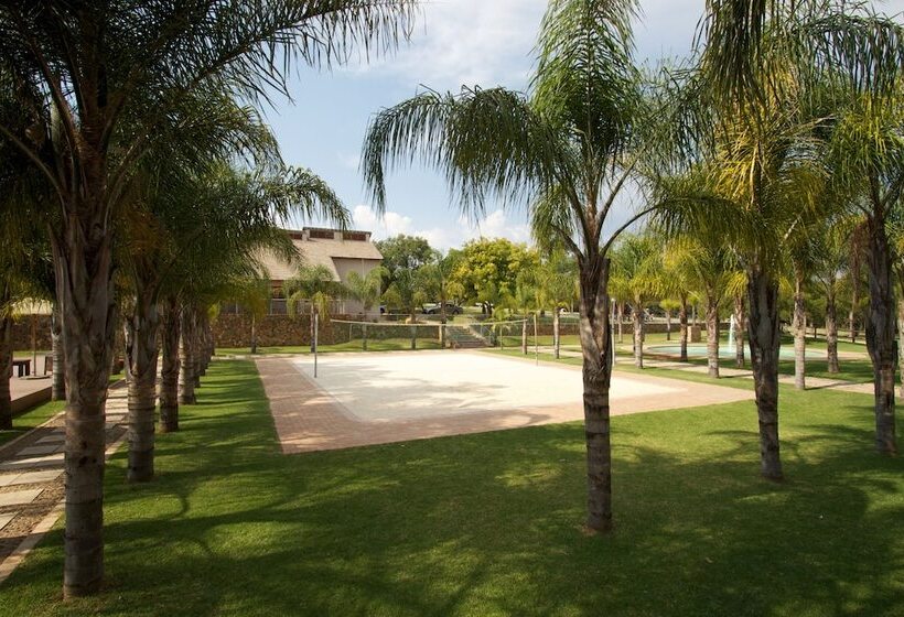 Пансион Sable Hills Lodge