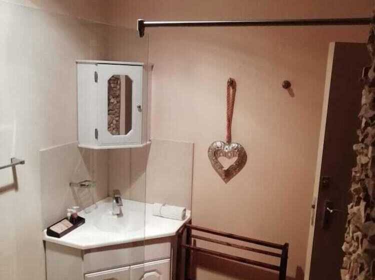 Пансион Sable Hills Lodge