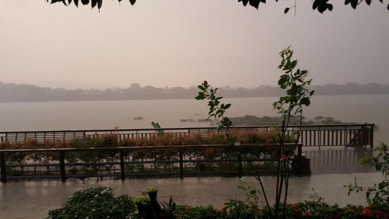 Пансион Tonkong Guesthouse & Restaurant