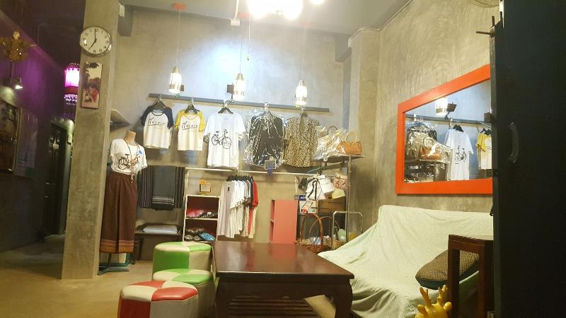 Пансион Tonkong Guesthouse & Restaurant