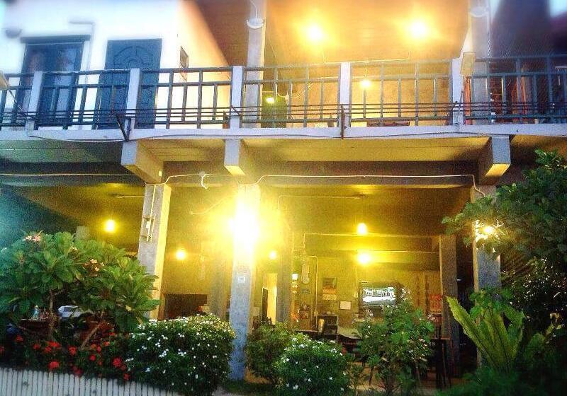 Пансион Tonkong Guesthouse & Restaurant