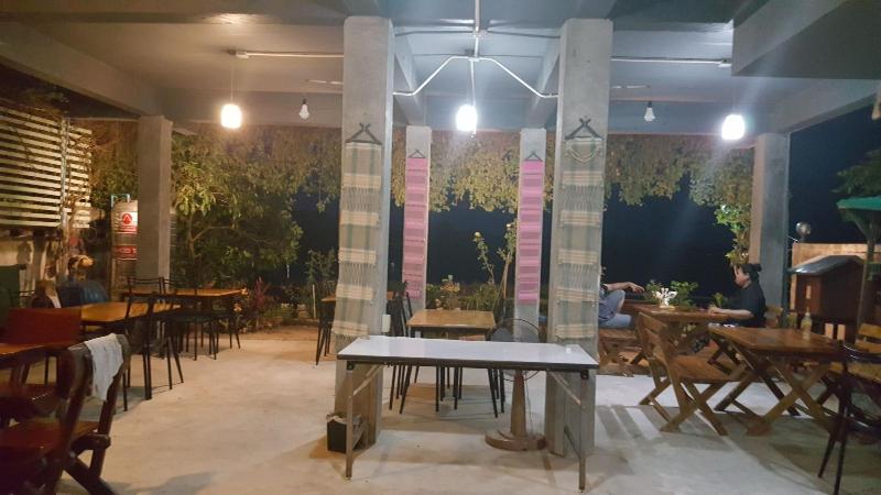 Пансион Tonkong Guesthouse & Restaurant