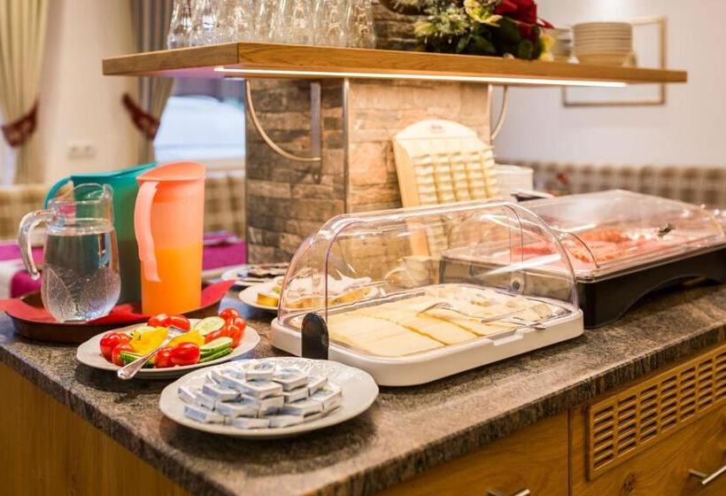 Pension Zum Wilden Hannes