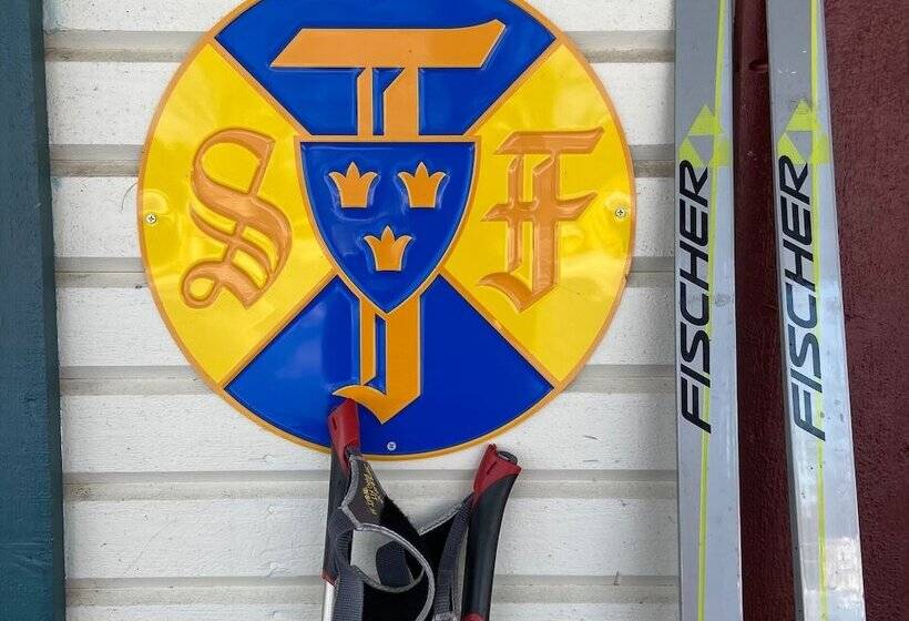 הוסטל Stf Jädraås Herrgård