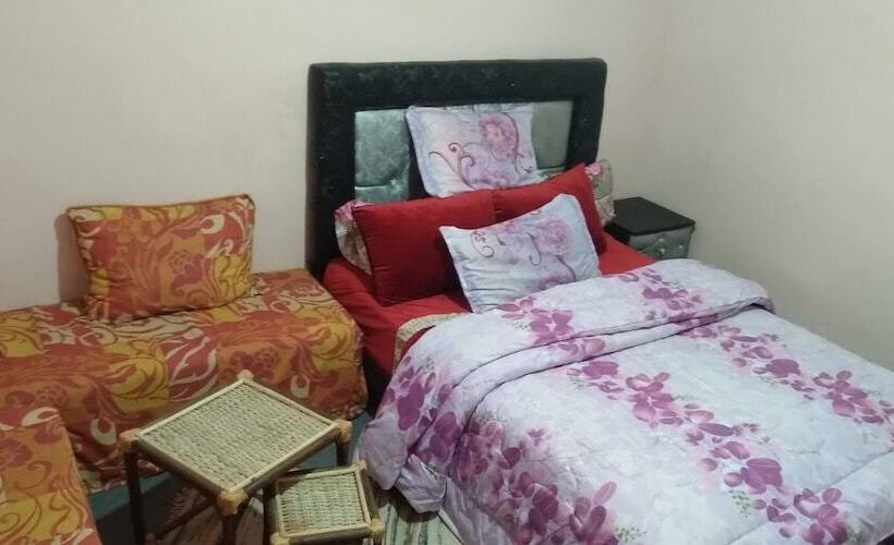 Auberge De Jeunesse Ouarzazate   Hostel