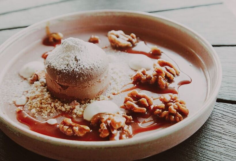 Bajka Hotel & Resort