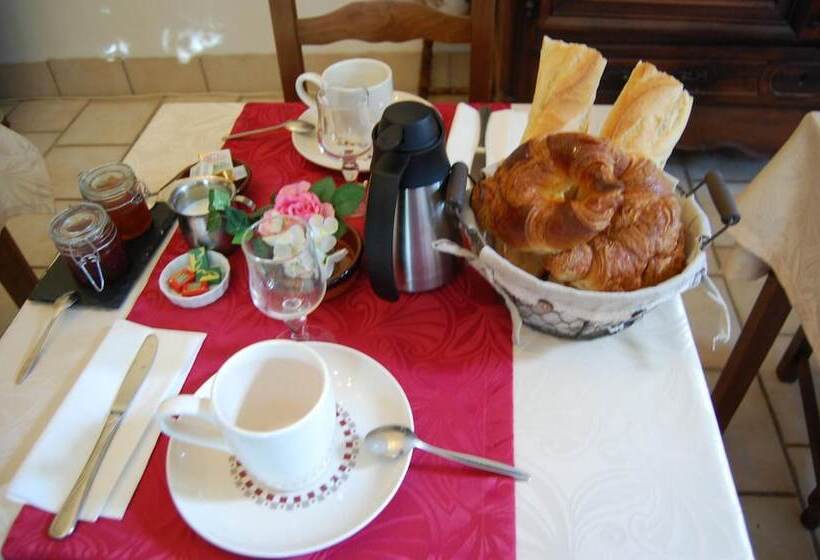 B&b Le Château De Morey