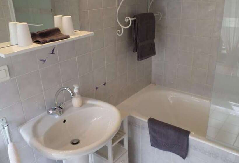 مبيت وإفطار Chambres D Hotes La Rompardais