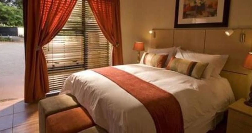 مبيت وإفطار Die Kliphuis Restaurant & Herberg