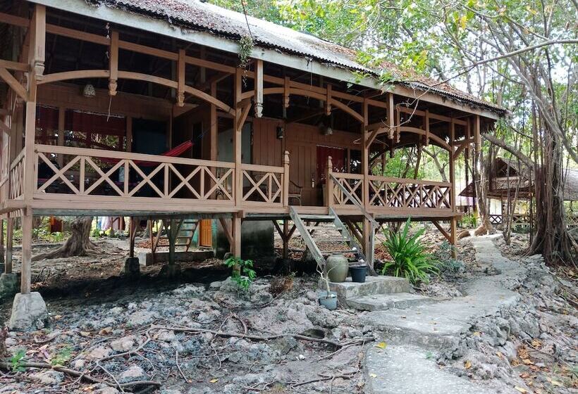 住宿加早餐  Hoga Island Dive Resort Wakatobi