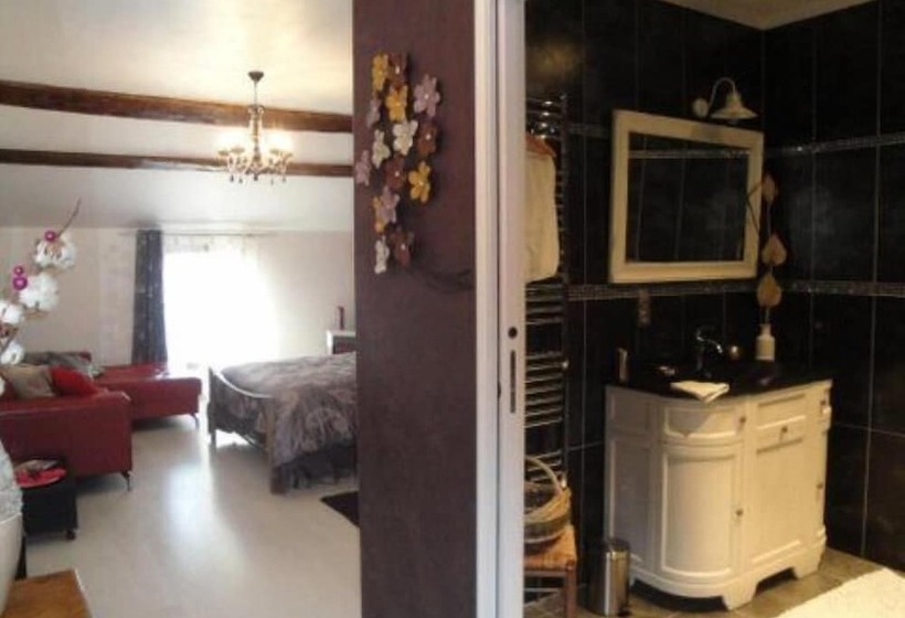 ベッドアンドブレックファースト L Ame Ensoleillée Fleur De Soleil