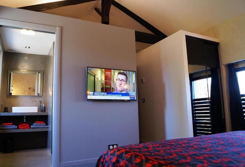 مبيت وإفطار Le Mas De Colongene